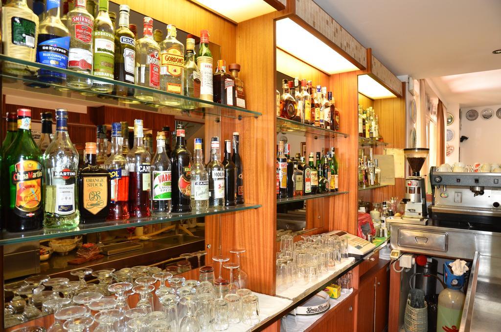 Hotel Betulla Rimini Bagian luar foto